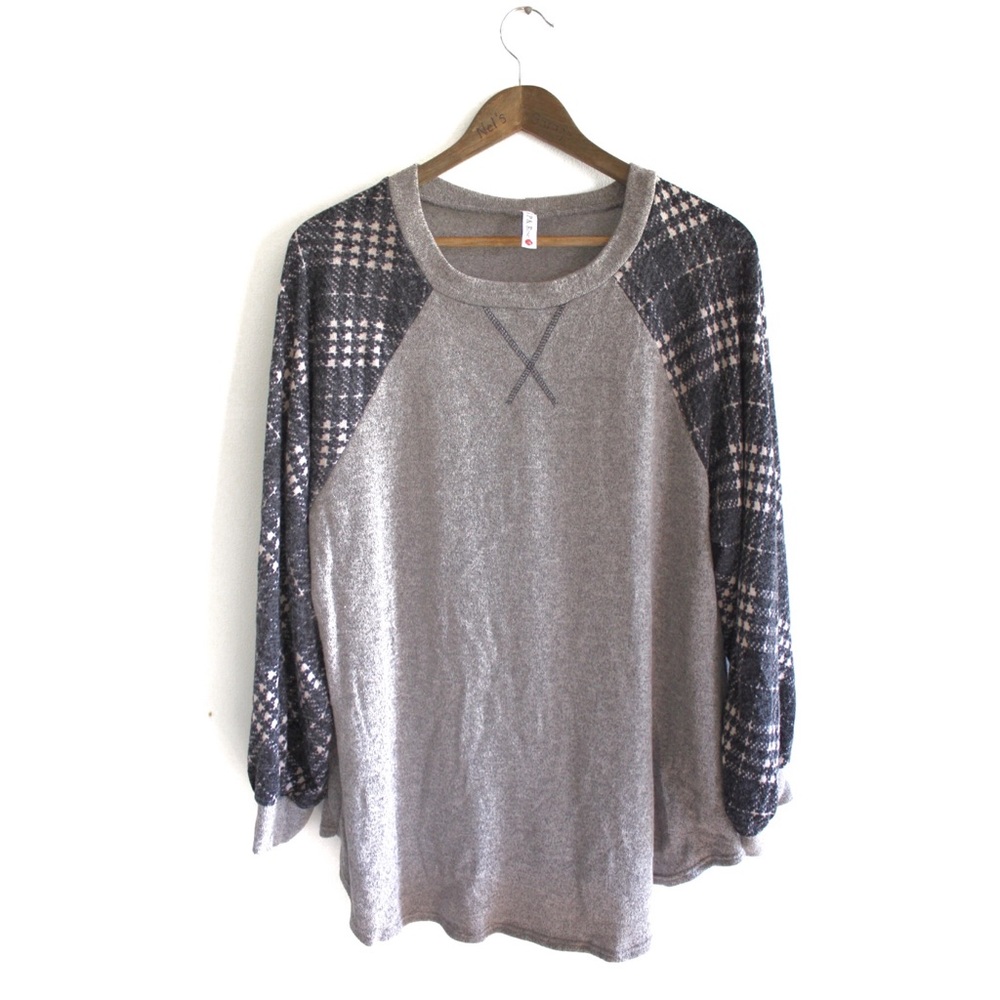 P & Rose Printed Sleeve Long Sleeve Plus Top 3XL
